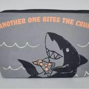 NWT - Thirty One Medium Zipper Pouch - Another One Bites